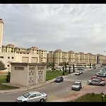 Luxury Apartment For Family With Garden 2 Rooms