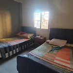 Luxury Apartment For Family With Garden 2 Rooms