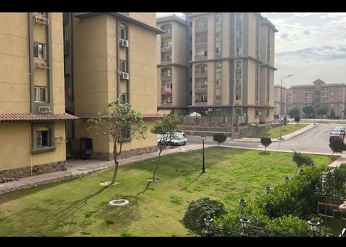 Luxury Apartment For Family With Garden 2 Rooms